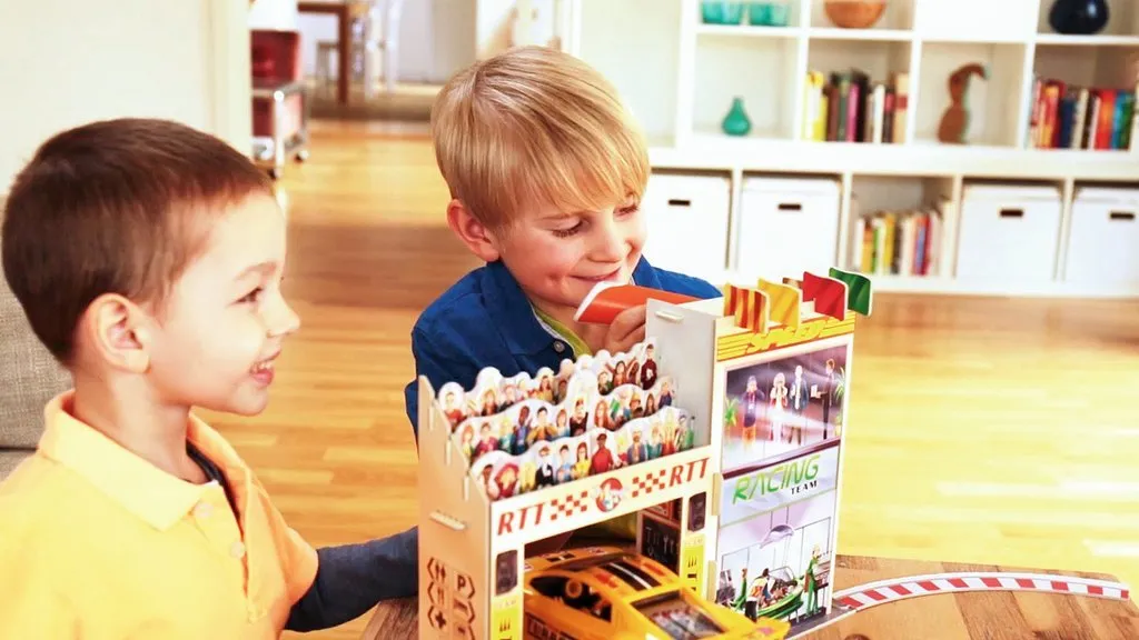 Ravensburger Tiptoi® Spielwelt Autorennen – Bild 11