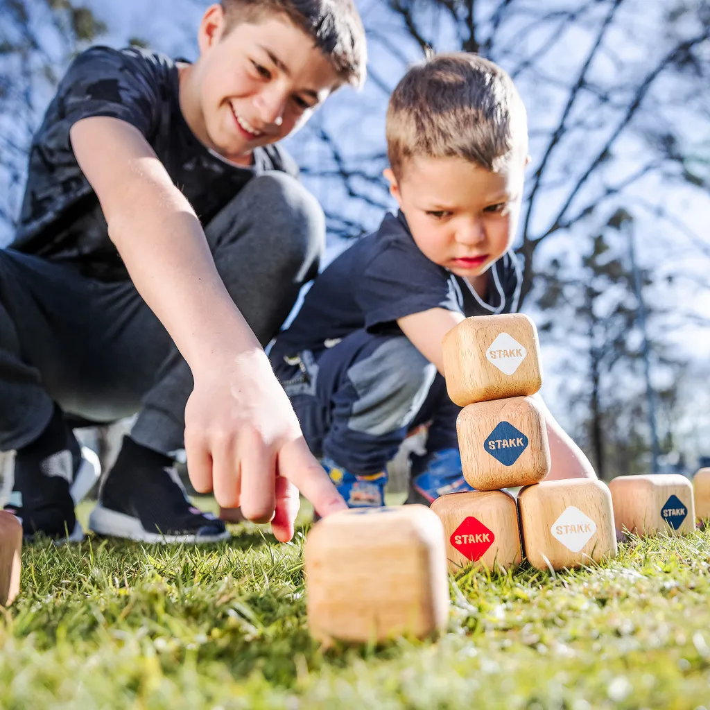 Two46 Wurfspiel "Stakk Outdoor" – Bild 7