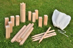 Kubb Spiel - Nordisches Wurfspiel