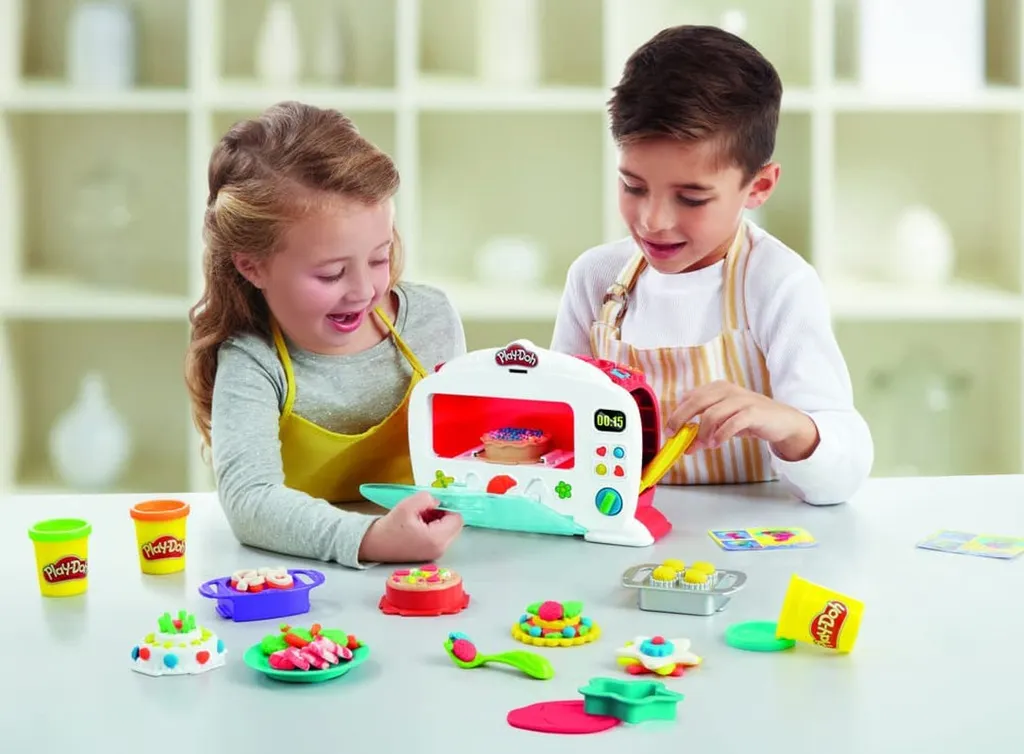 PLAY-DOH Kitchen Creations Magical Oven Set – Bild 3
