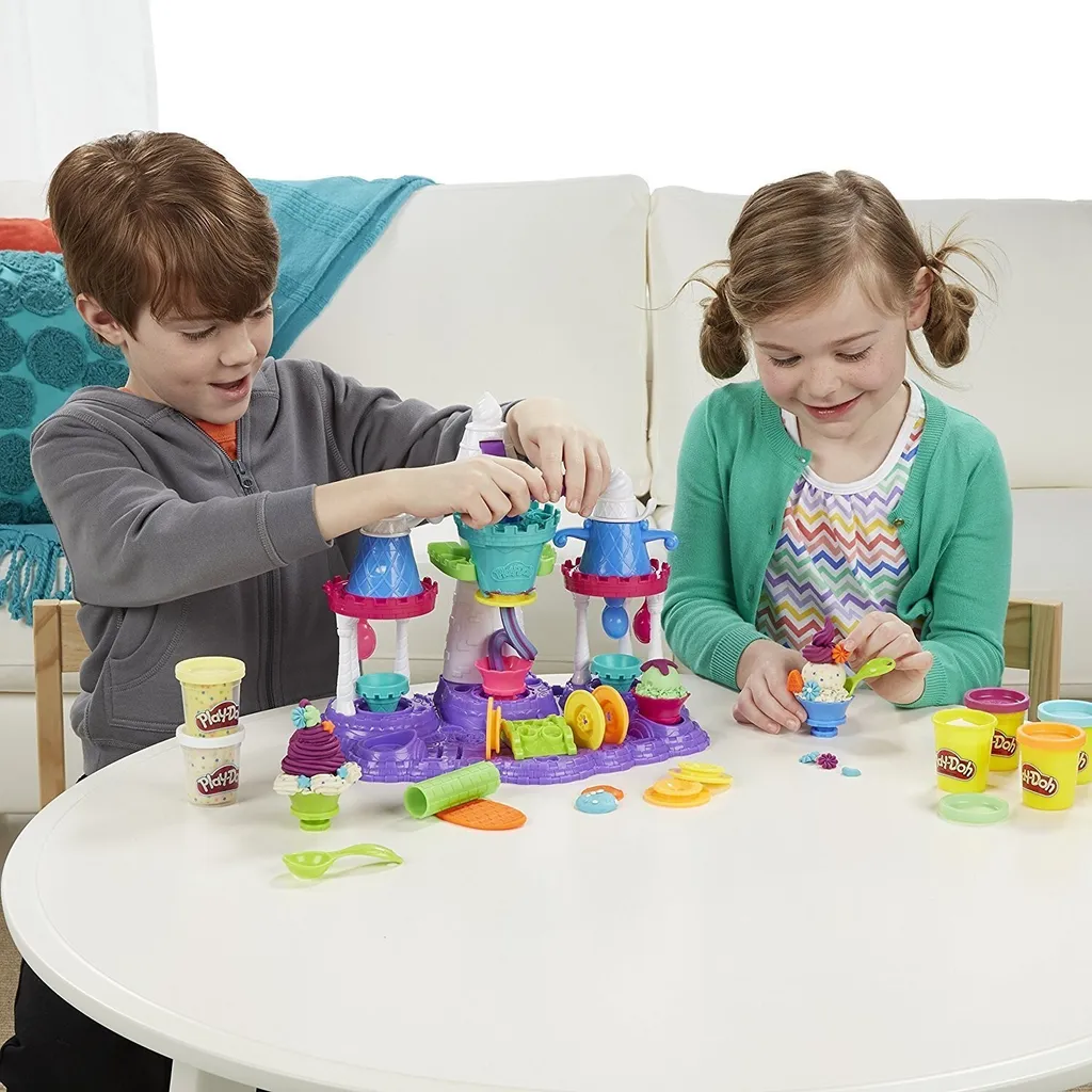 Hasbro Gaming Play-Doh Kitchen Creations Eiscreme Schloss – Bild 6